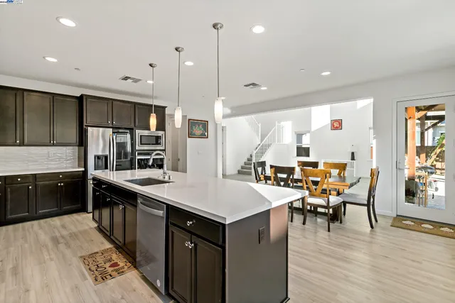 $4,400 | 717 Delaney Parkway, Oakley, CA 94561