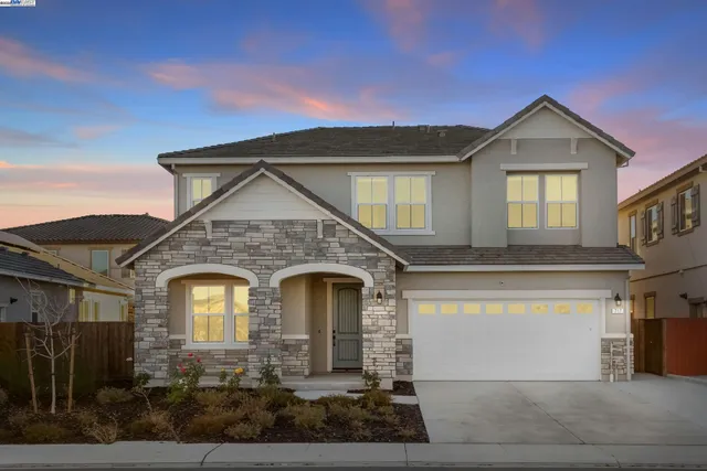 $4,400 | 717 Delaney Parkway, Oakley, CA 94561