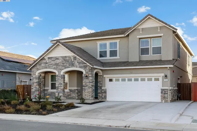 $4,400 | 717 Delaney Parkway, Oakley, CA 94561