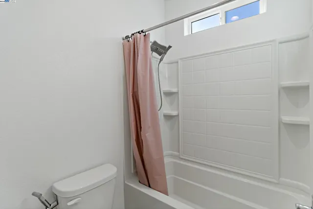 $4,400 | 717 Delaney Parkway, Oakley, CA 94561