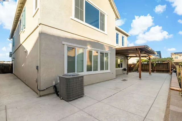 $4,400 | 717 Delaney Parkway, Oakley, CA 94561
