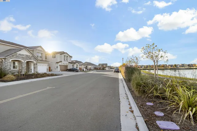 $4,400 | 717 Delaney Parkway, Oakley, CA 94561