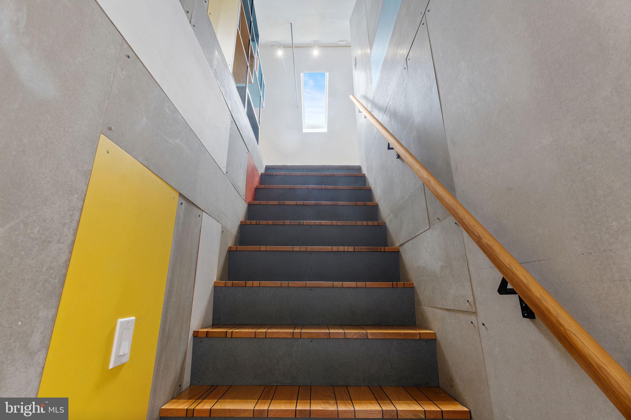 5807 Taylor Road Riverdale, MD 20737 - Photo 26 of 66 a view of entryway