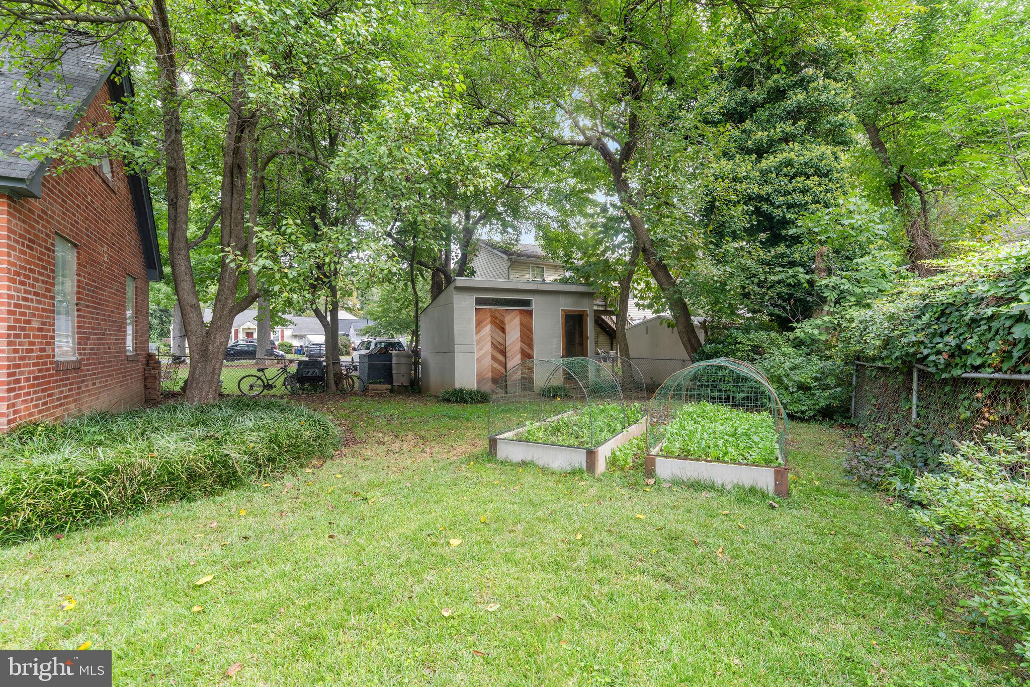 5807 Taylor Road Riverdale, MD 20737 - Photo 48 of 66 Planters beds
