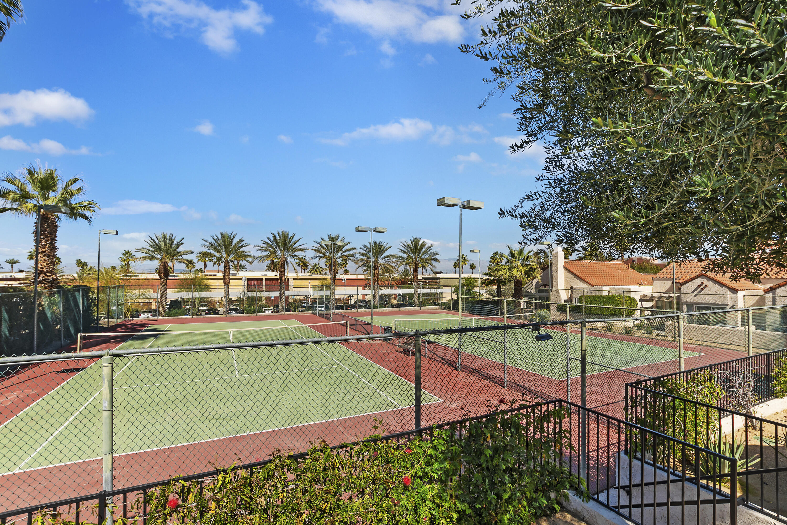 73472 Shadow Mountain Drive Palm Desert, CA 92260 - Photo 29 of 35 a view of a tennis court
