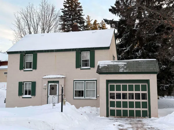 $100,000 | E5095 Sunset Road, Ironwood, MI 49938