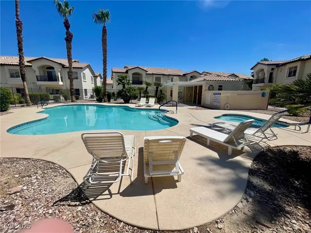 $300,000 | 4810 Grey Wolf Lane, Unit 101, Las Vegas, NV 89149