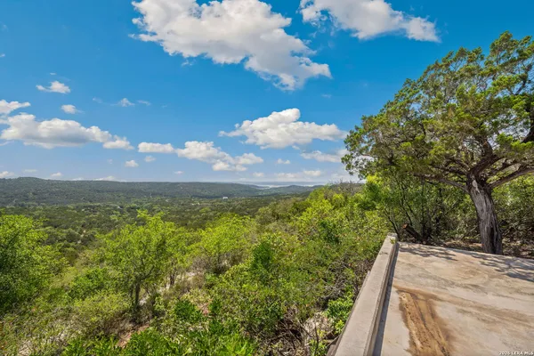 $265,000 | 519 County Road 270, Mico, TX 78056