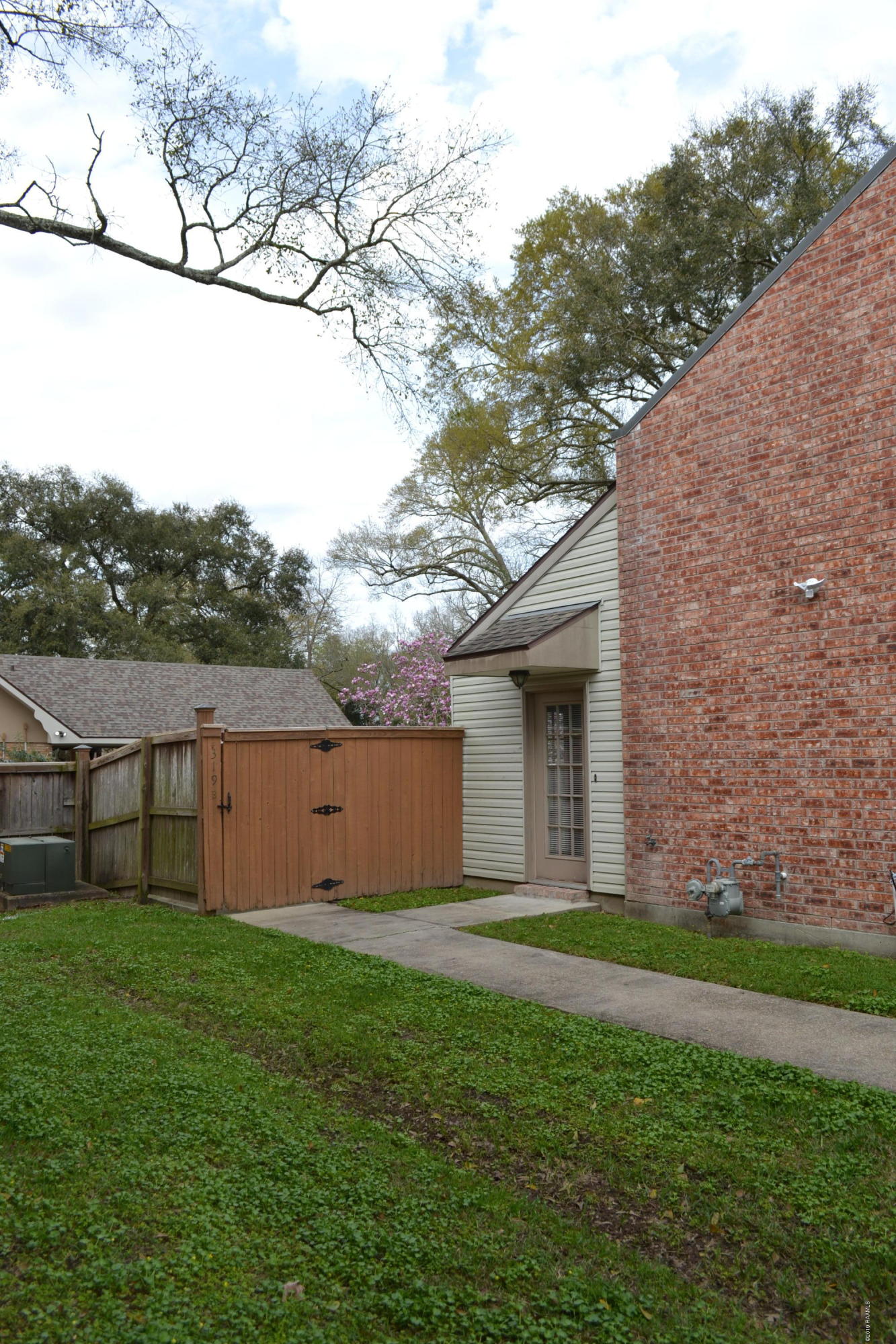 319 Artisan Road, Unit B Lafayette, LA 70508 - Photo 1 of 14