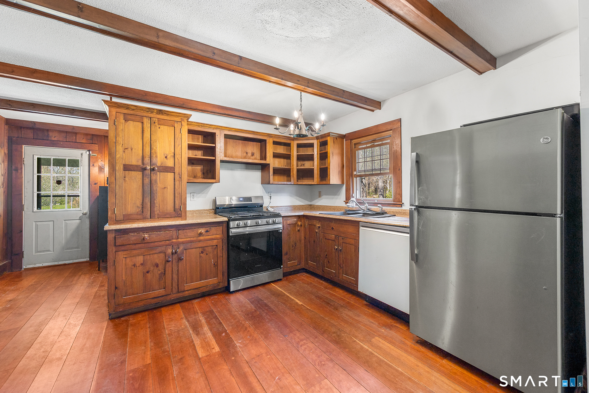 165 Leonard Road Stafford, CT 06076 - Photo 9 of 39