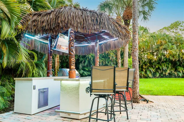 $2,568,000 | 5954 Northwest 74th Terrace, Parkland, FL 33067