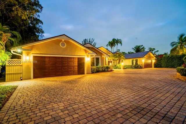 $2,568,000 | 5954 Northwest 74th Terrace, Parkland, FL 33067
