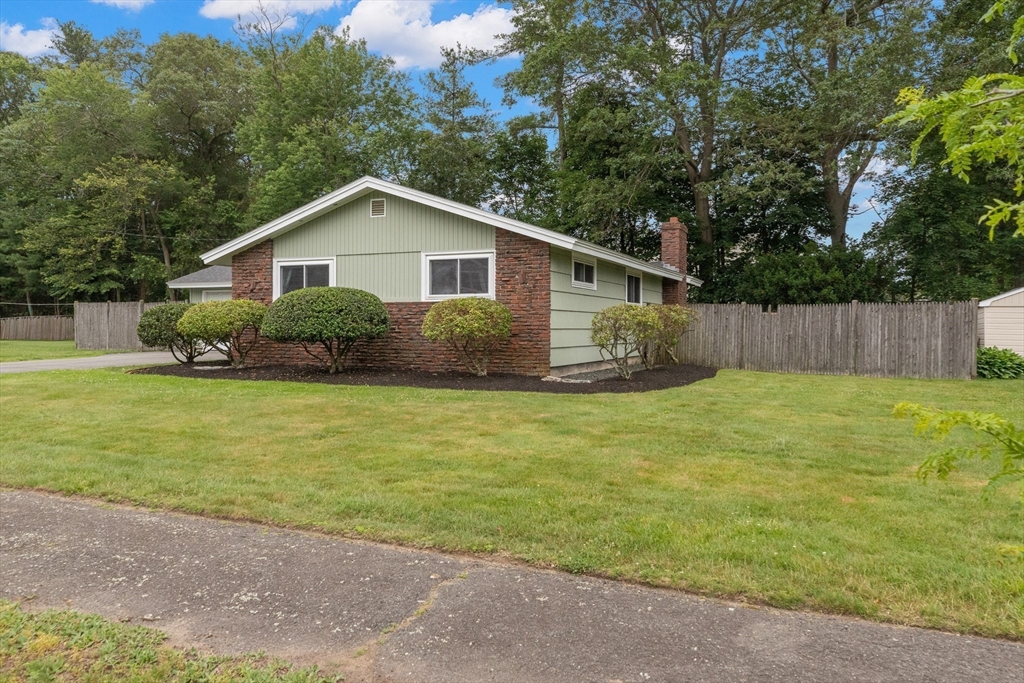 3 Mark Road Beverly, MA 01915 - Photo 1 of 17 Gallery Image 1
