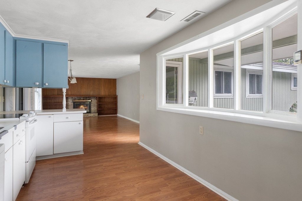 3 Mark Road Beverly, MA 01915 - Photo 11 of 17 Gallery Image 11