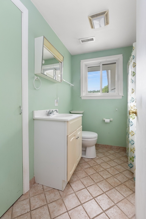 3 Mark Road Beverly, MA 01915 - Photo 12 of 17 Gallery Image 12