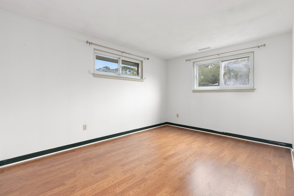 3 Mark Road Beverly, MA 01915 - Photo 15 of 17 Gallery Image 15