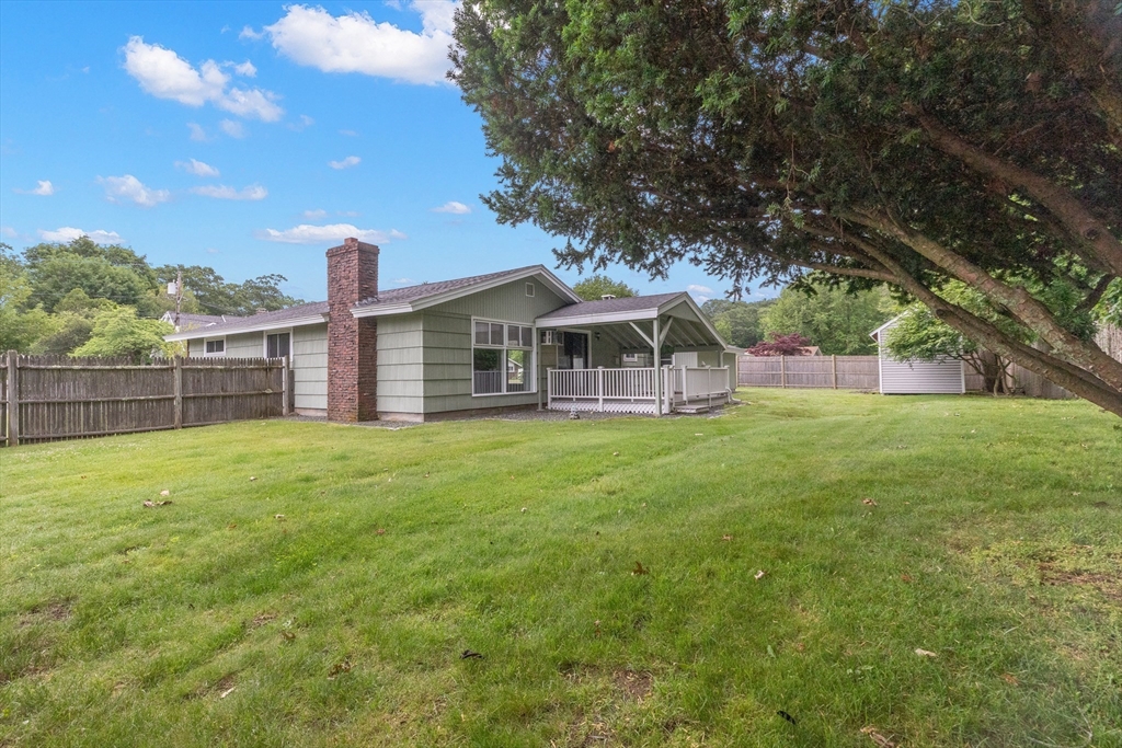 3 Mark Road Beverly, MA 01915 - Photo 4 of 17 Gallery Image 4