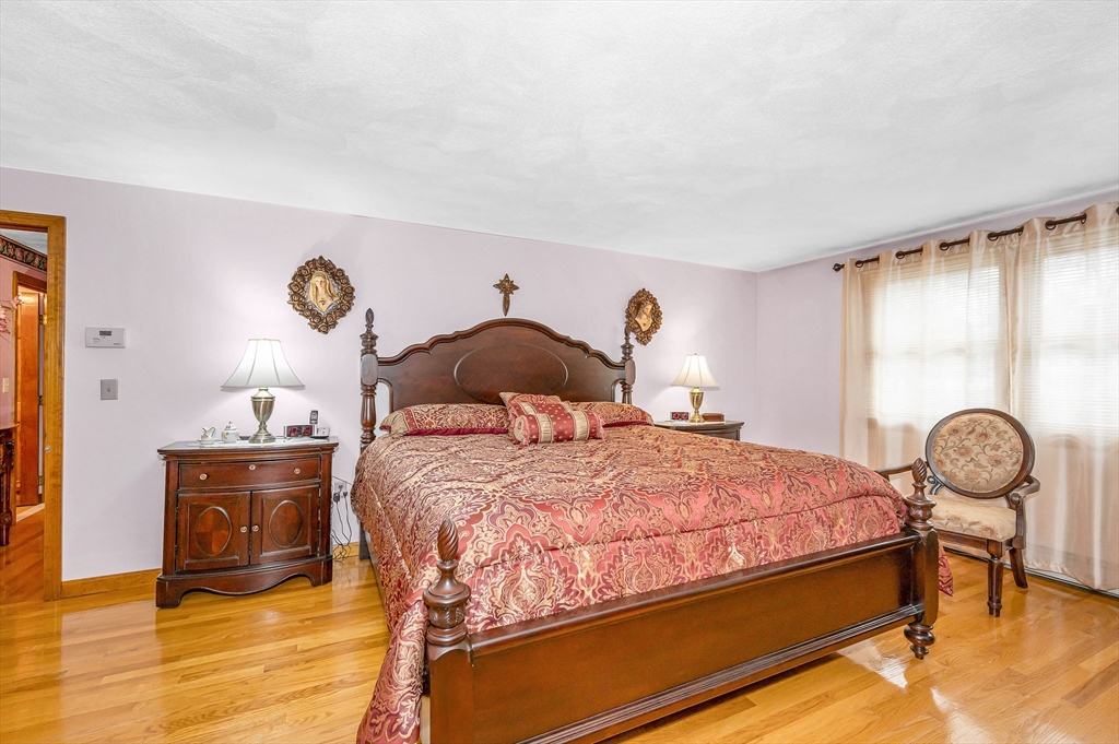 80 Sesame Street Tewksbury, MA 01876 - Photo 14 of 39