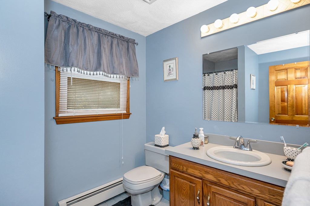 80 Sesame Street Tewksbury, MA 01876 - Photo 16 of 39