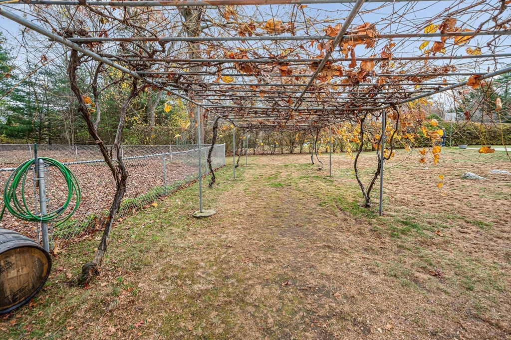 80 Sesame Street Tewksbury, MA 01876 - Photo 37 of 39