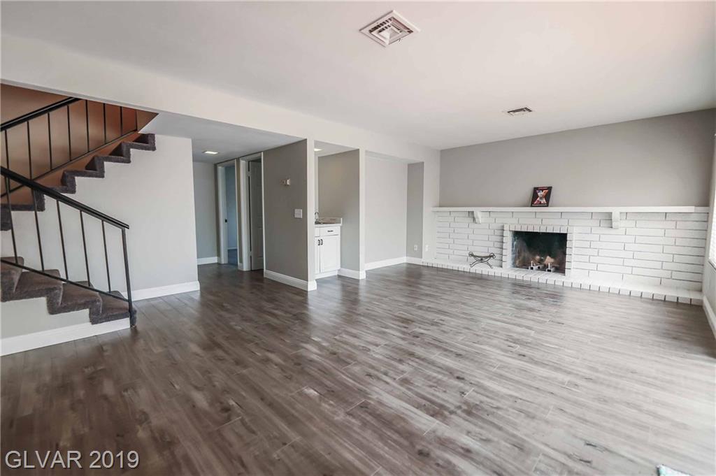 4482 Fernbrook Road Las Vegas, NV 89103 - Photo 12 of 31 Gallery Image 12