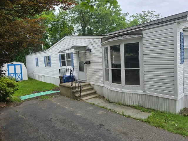 $145,000 | 20 Woodland Park, Shelton, CT 06484