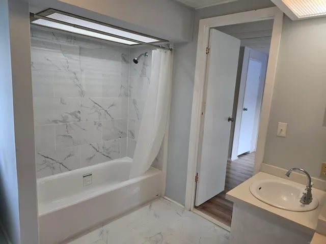 $145,000 | 20 Woodland Park, Shelton, CT 06484