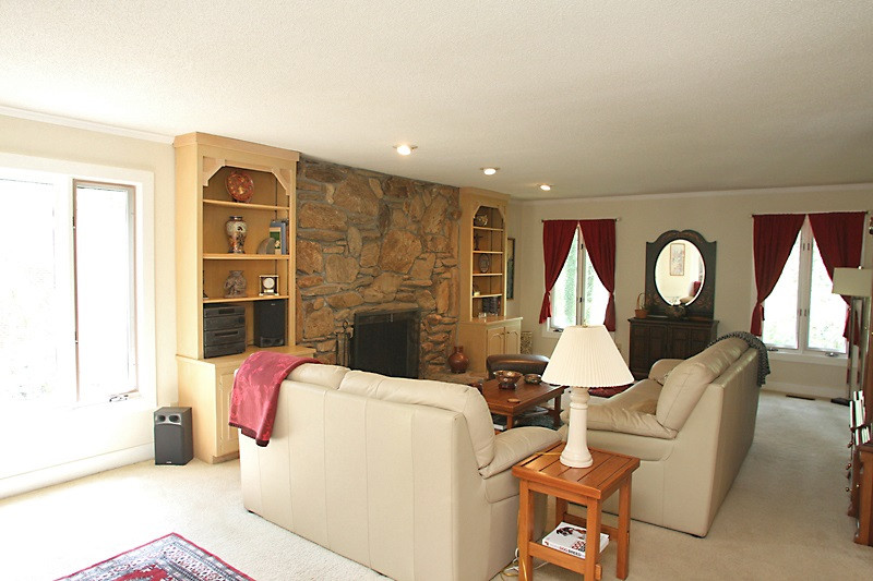 10604 Chinkapin Place Raleigh, NC 27613 - Photo 3 of 14 Photo 3