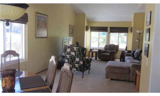 729 Roca Road Chula Vista, CA 91910 - Photo 3 of 16