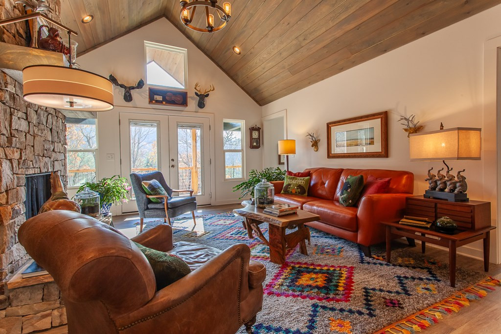 404 Caldwell Road Brasstown, NC 28902 - Photo 16 of 76 Gallery Image 16