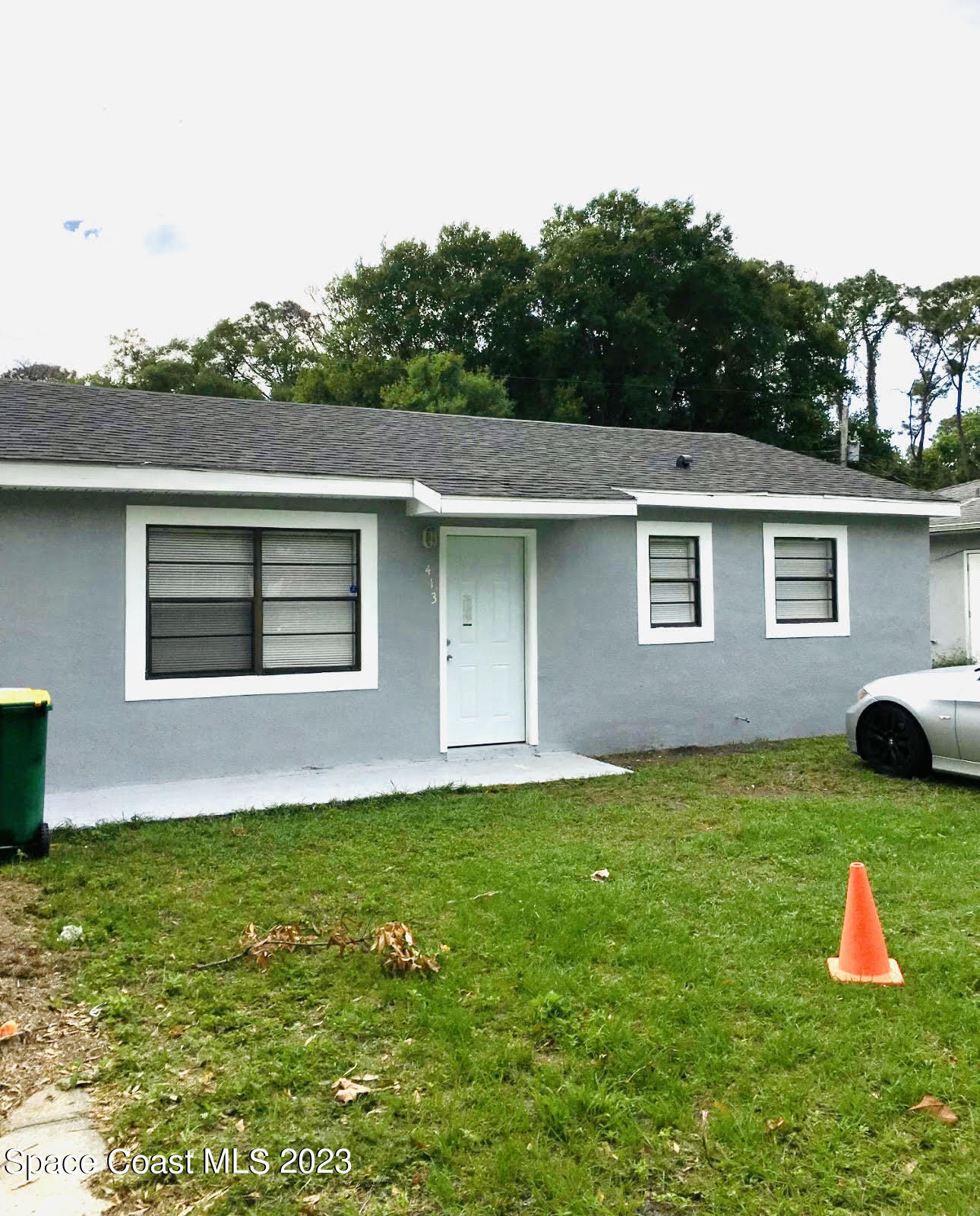 413 Lincoln Road Cocoa, FL 32926 - Photo 1 of 8 front
