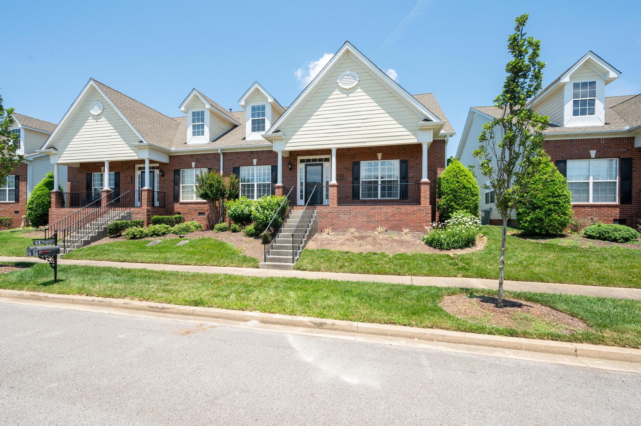 1713 Decatur Circle Franklin, TN 37067 - Photo 2 of 24 Gallery Image 2