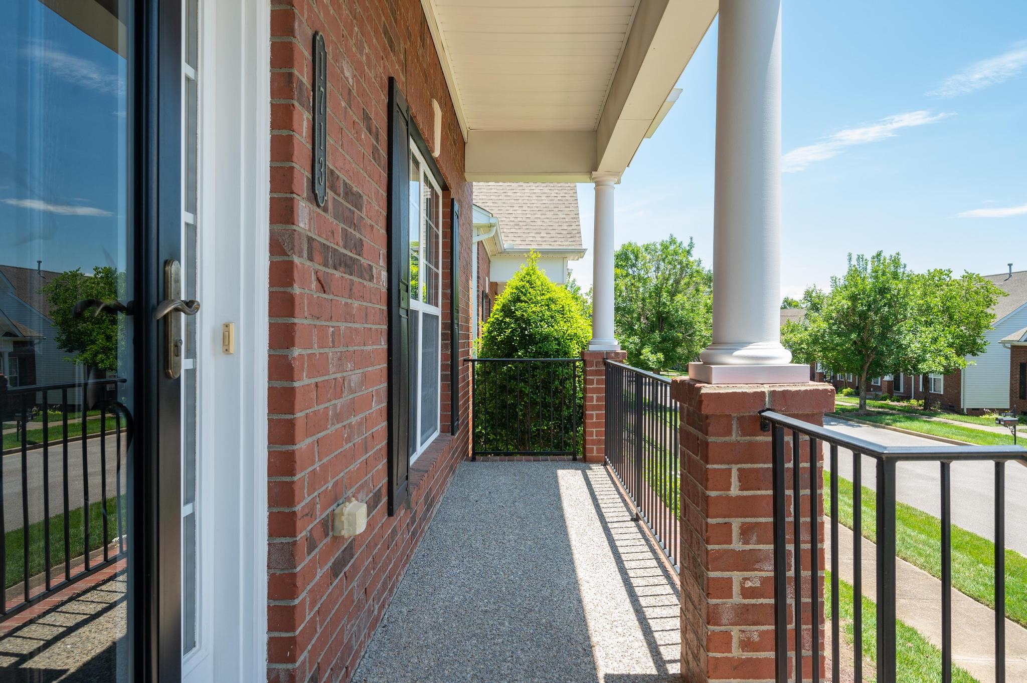 1713 Decatur Circle Franklin, TN 37067 - Photo 3 of 24 Gallery Image 3