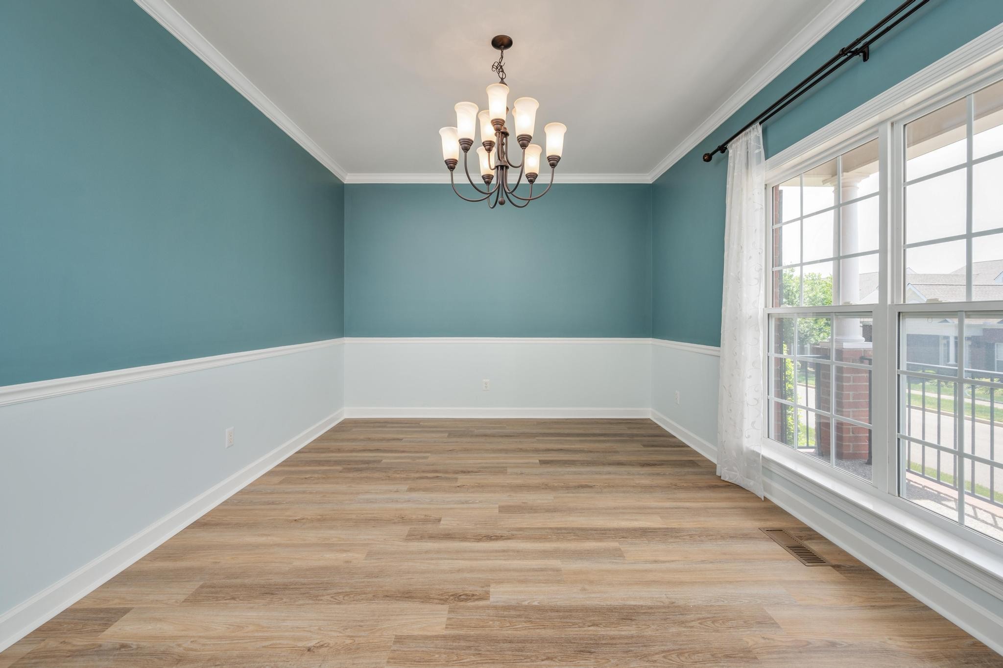 1713 Decatur Circle Franklin, TN 37067 - Photo 4 of 24 Gallery Image 4