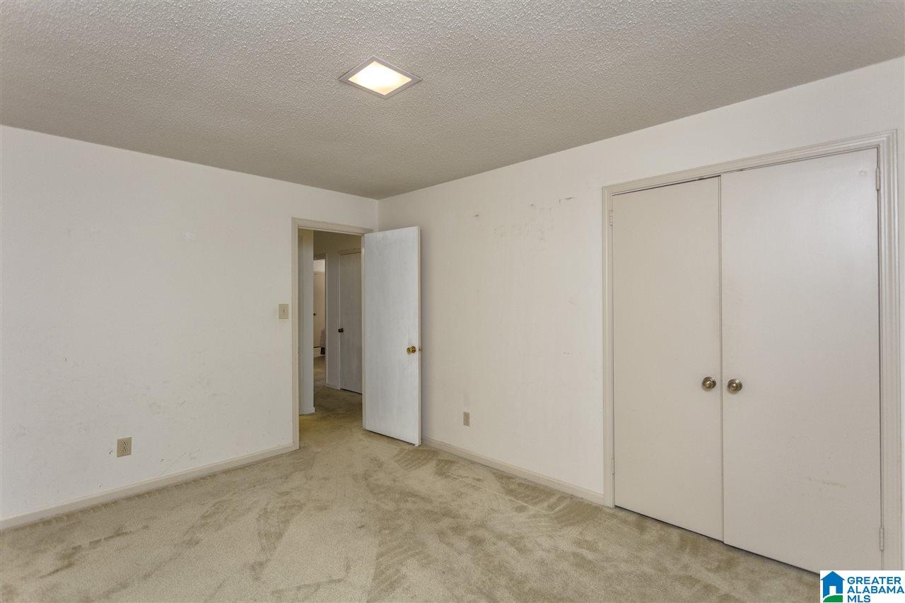 1392 Al Seier Road Birmingham, AL 35226 - Photo 18 of 39