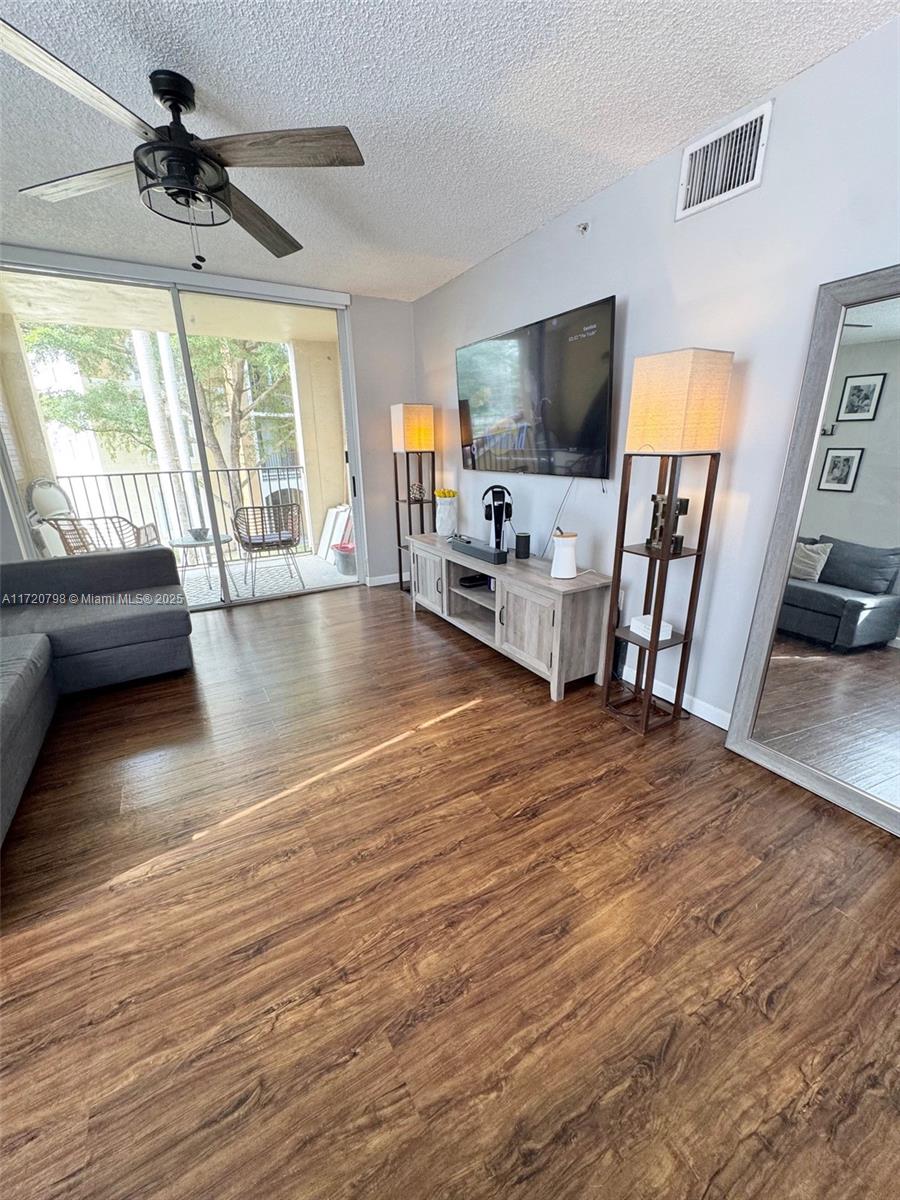 2123 Renaissance Boulevard, Unit 201 Miramar, FL 33025 - Photo 12 of 37 Gallery Image 12