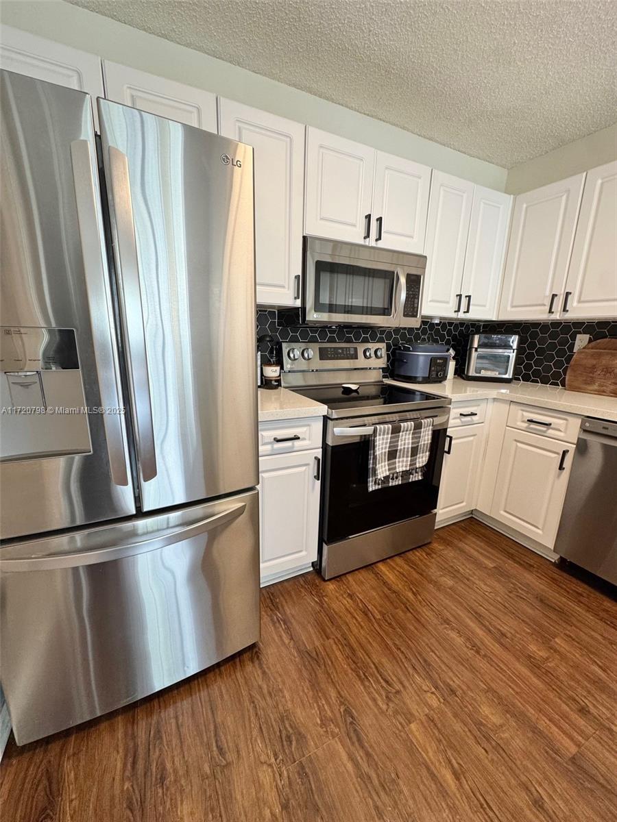 2123 Renaissance Boulevard, Unit 201 Miramar, FL 33025 - Photo 6 of 37 Gallery Image 6