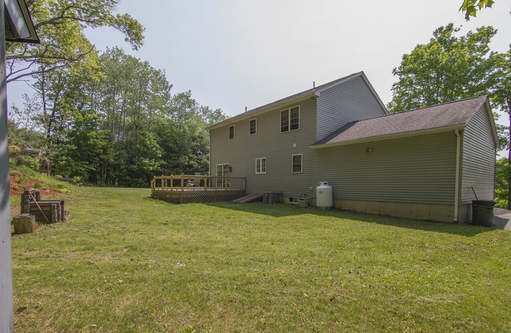 139 Rice Corner Road Brookfield, MA 01506 - Photo 23 of 24 a view of a backyard