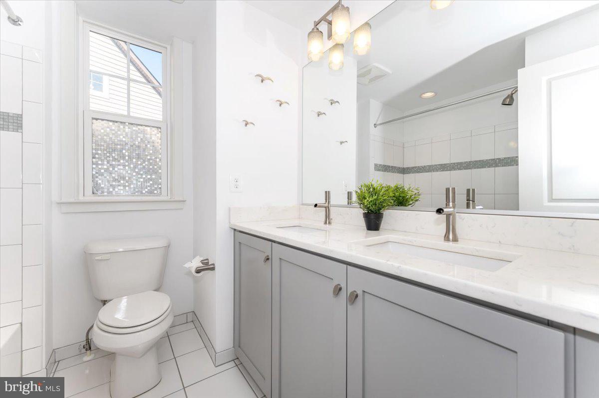 1133 Holden Road Frederick, MD 21701 - Photo 36 of 74 Hall full bath