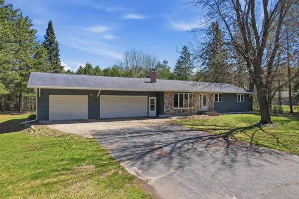 $299,900 | 1835 Edgewood Lane, Stevens Point, WI 54482