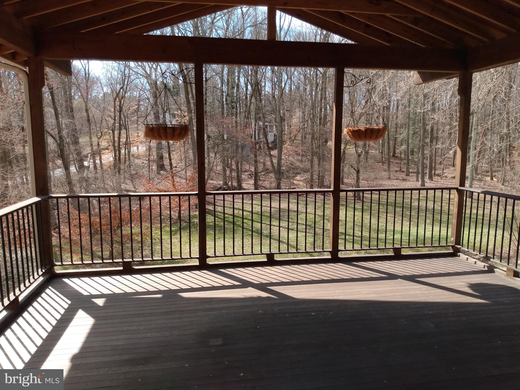 83 Oldfield Point Road Elkton, MD 21921 - Photo 22 of 51 Massaranduba decking