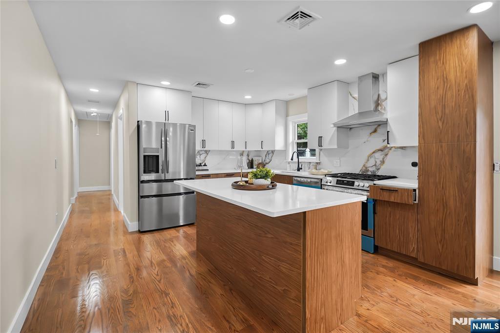 128 Grove Street Mahwah, NJ 07430 - Photo 6 of 27