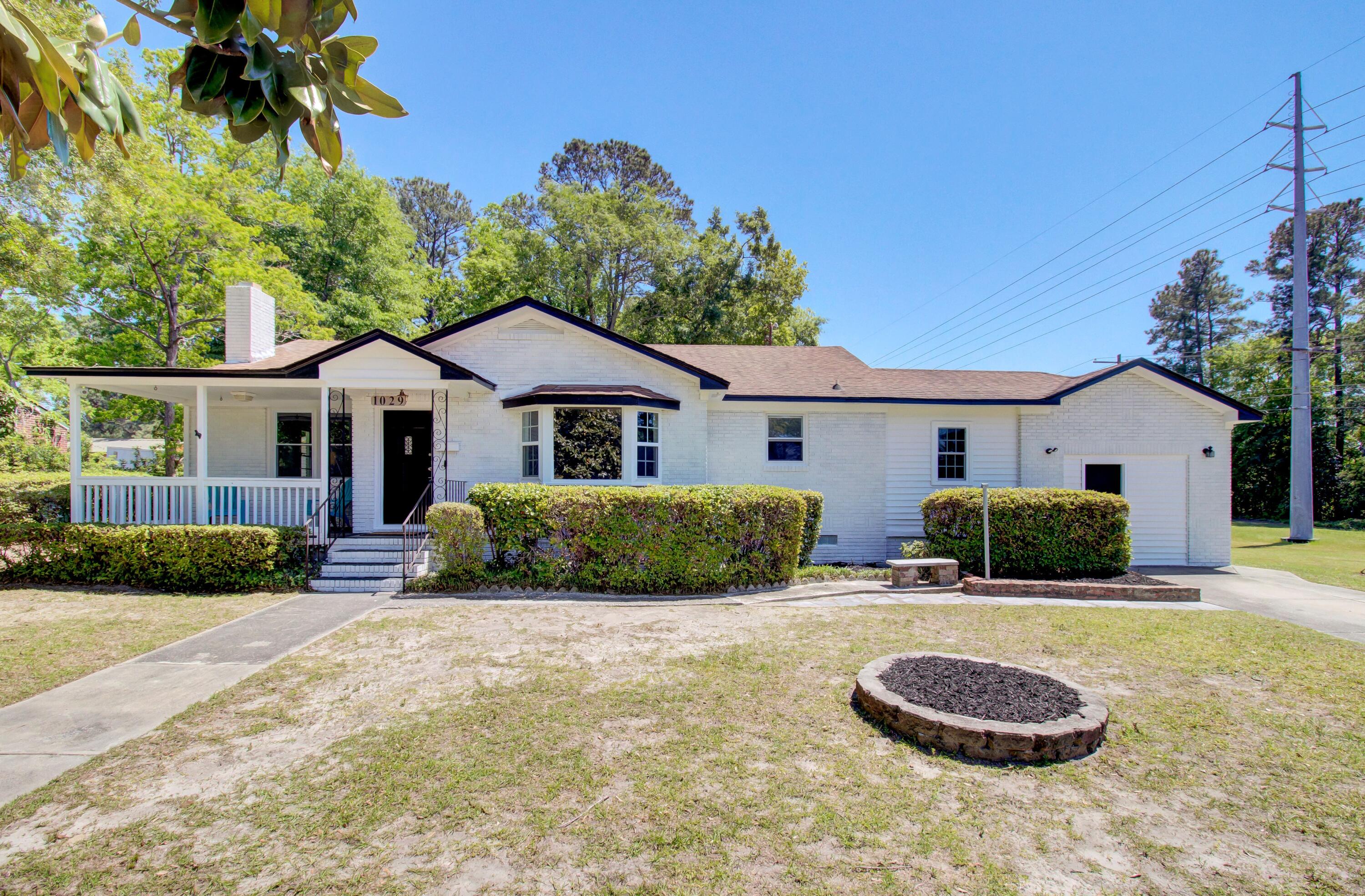 1029 Wheeler Drive Hanahan, SC 29410 - Photo 1 of 61 V32-npuM