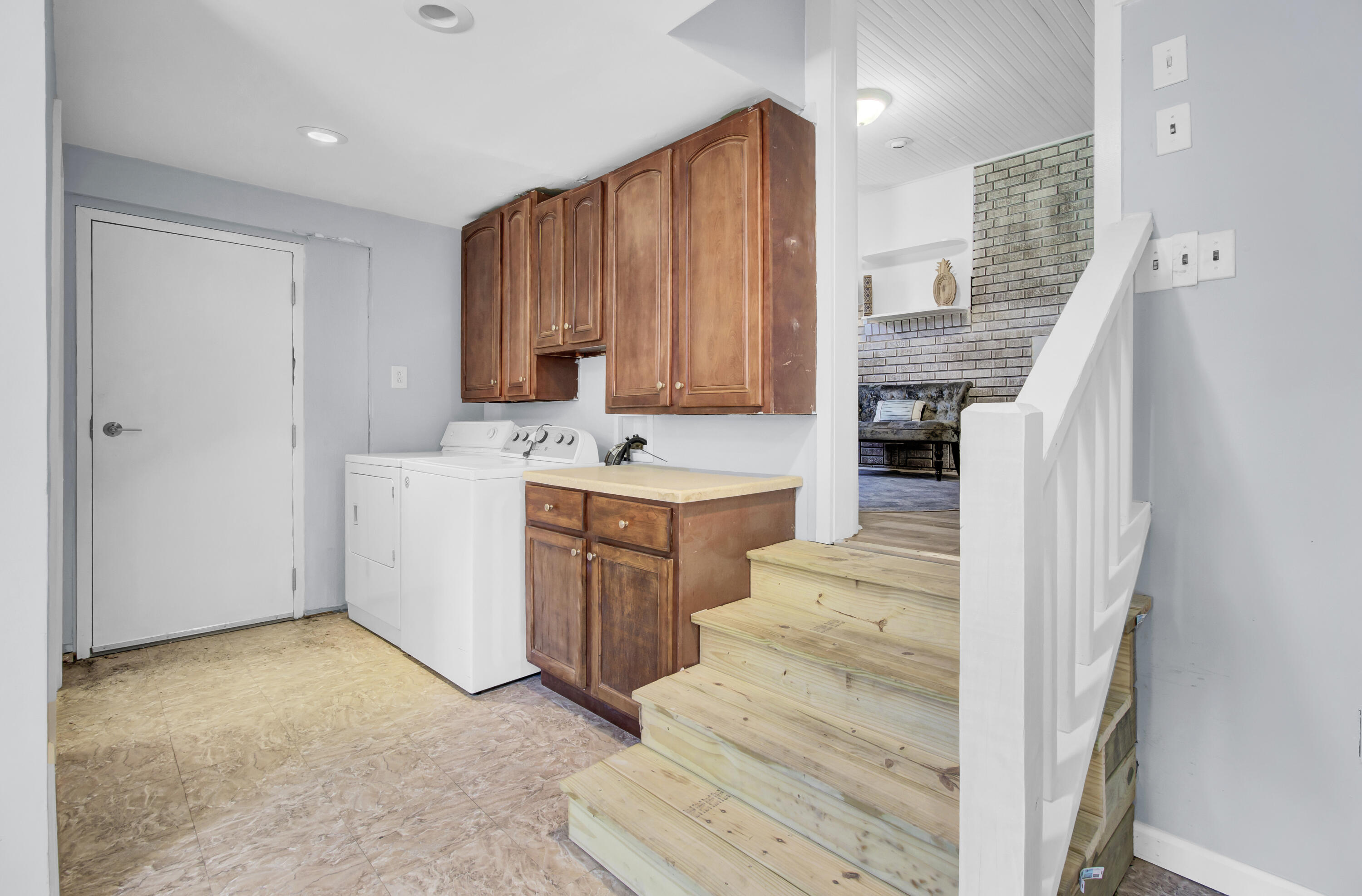 1029 Wheeler Drive Hanahan, SC 29410 - Photo 23 of 61 42