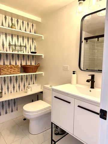 $2,500 | 850 North Dewitt Place, Unit 7F, Chicago, IL 60611