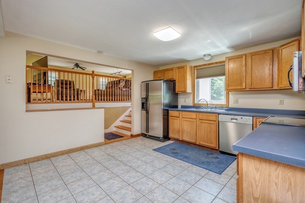 183 Sherbert Road Ashburnham, MA 01430 - Photo 5 of 31