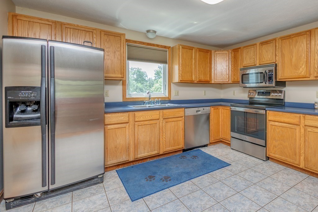 183 Sherbert Road Ashburnham, MA 01430 - Photo 6 of 31