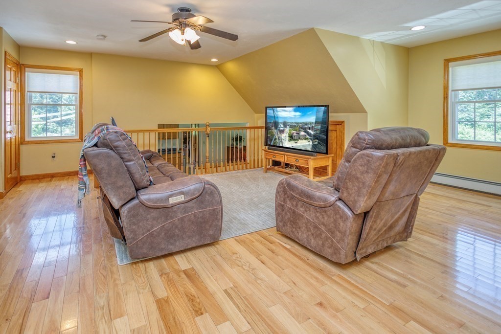 183 Sherbert Road Ashburnham, MA 01430 - Photo 9 of 31