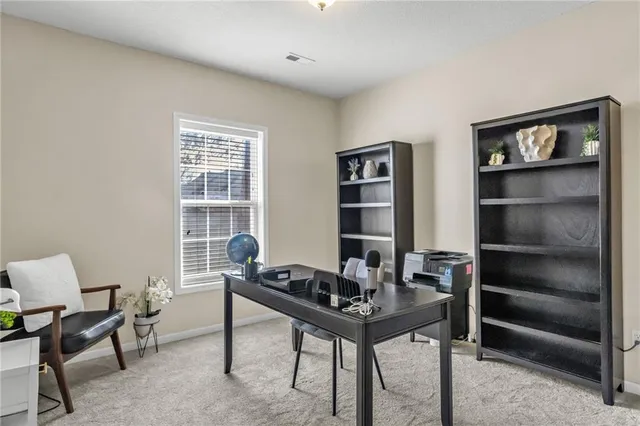 $469,500 | 10916 North Oxford Avenue, Kansas City, MO 64157