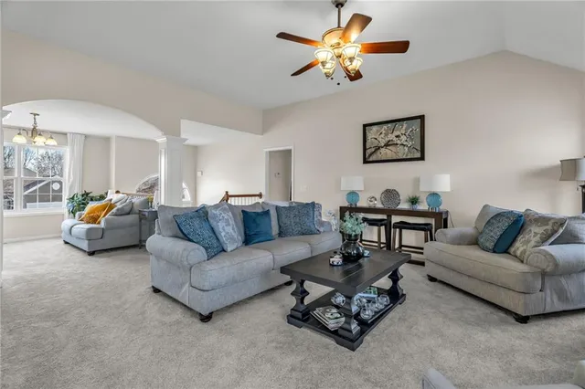 $469,500 | 10916 North Oxford Avenue, Kansas City, MO 64157